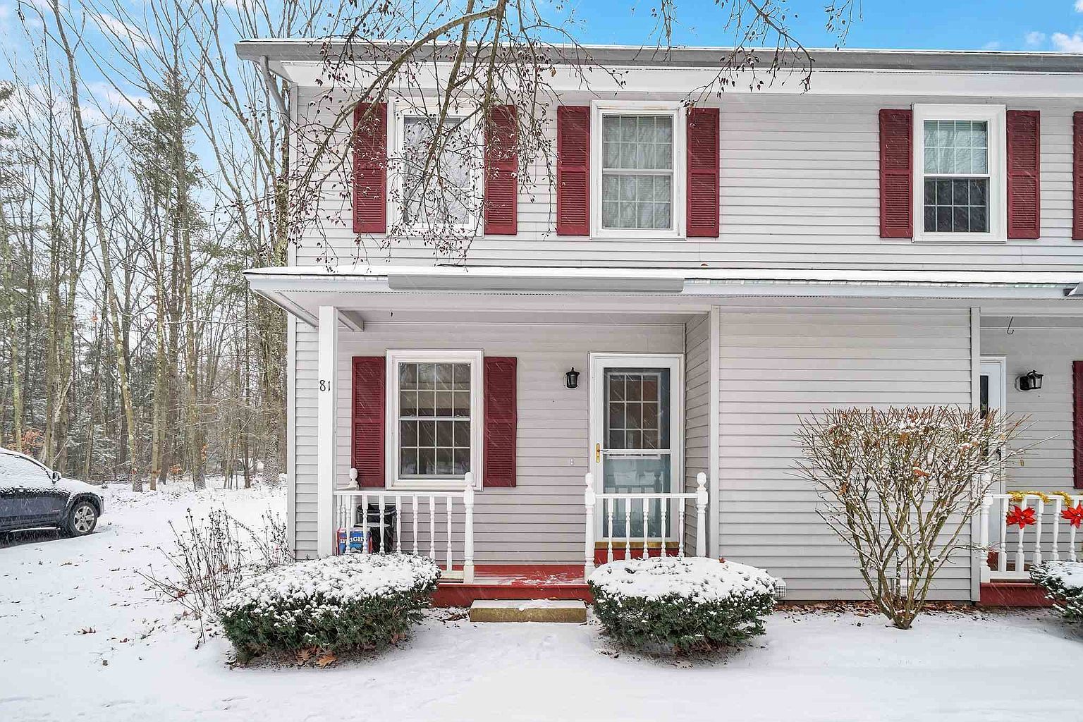 81 Kim Ln, Milton